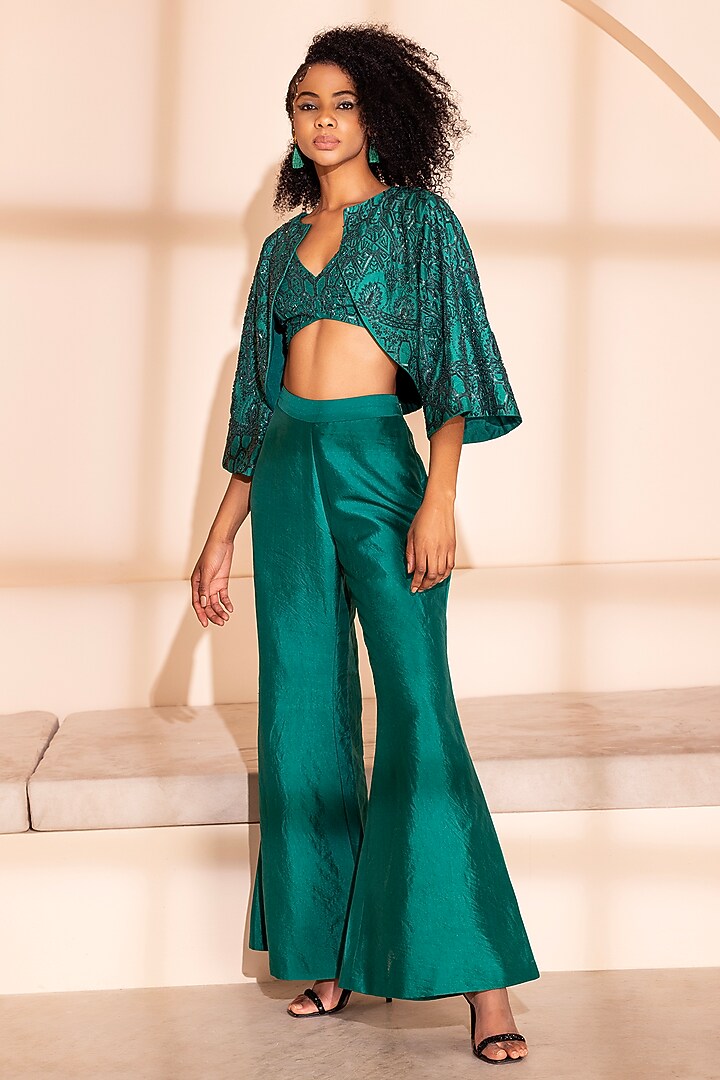 Emerald Green Silk Dupion Cape Set by PEHR ARORA at Pernia's Pop Up Shop
