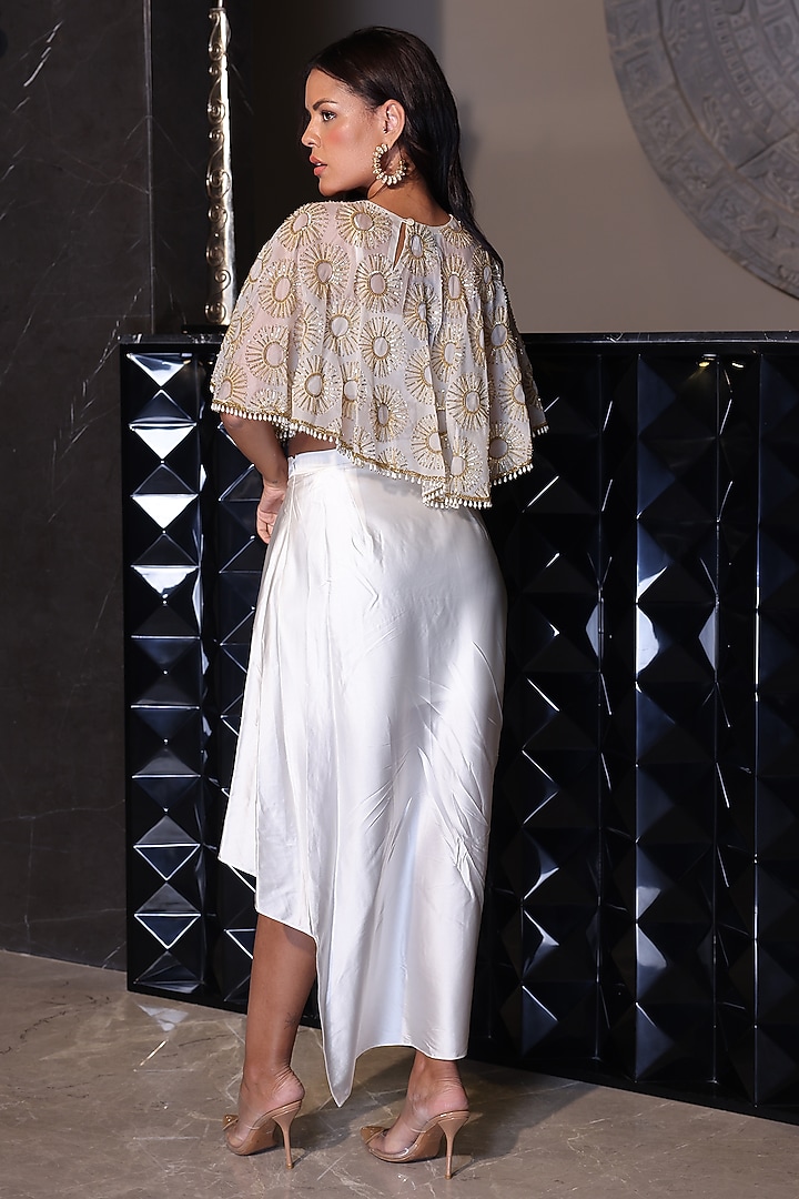 White Organza Sequins Embroidered Cape Set by PEHR ARORA at Pernia's Pop Up Shop