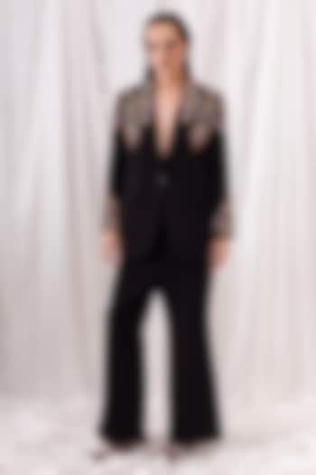 Black Banana Crepe Hand Embroidered Pant Set by PEHR ARORA at Pernia's Pop Up Shop