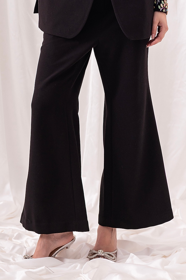 Black Banana Crepe Hand Embroidered Pant Set by PEHR ARORA at Pernia's Pop Up Shop