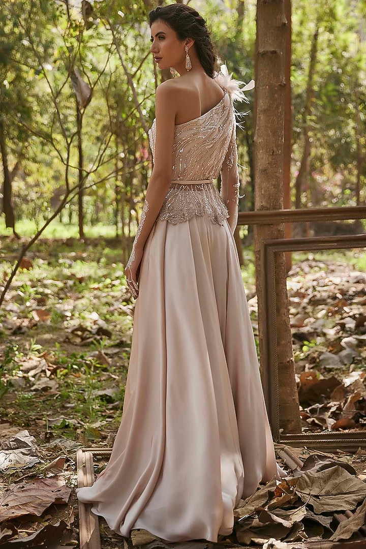 Champagne Gold Hand Embroidered Bridal Sharara Set by Pooja Peshoria at Pernia's Pop Up Shop