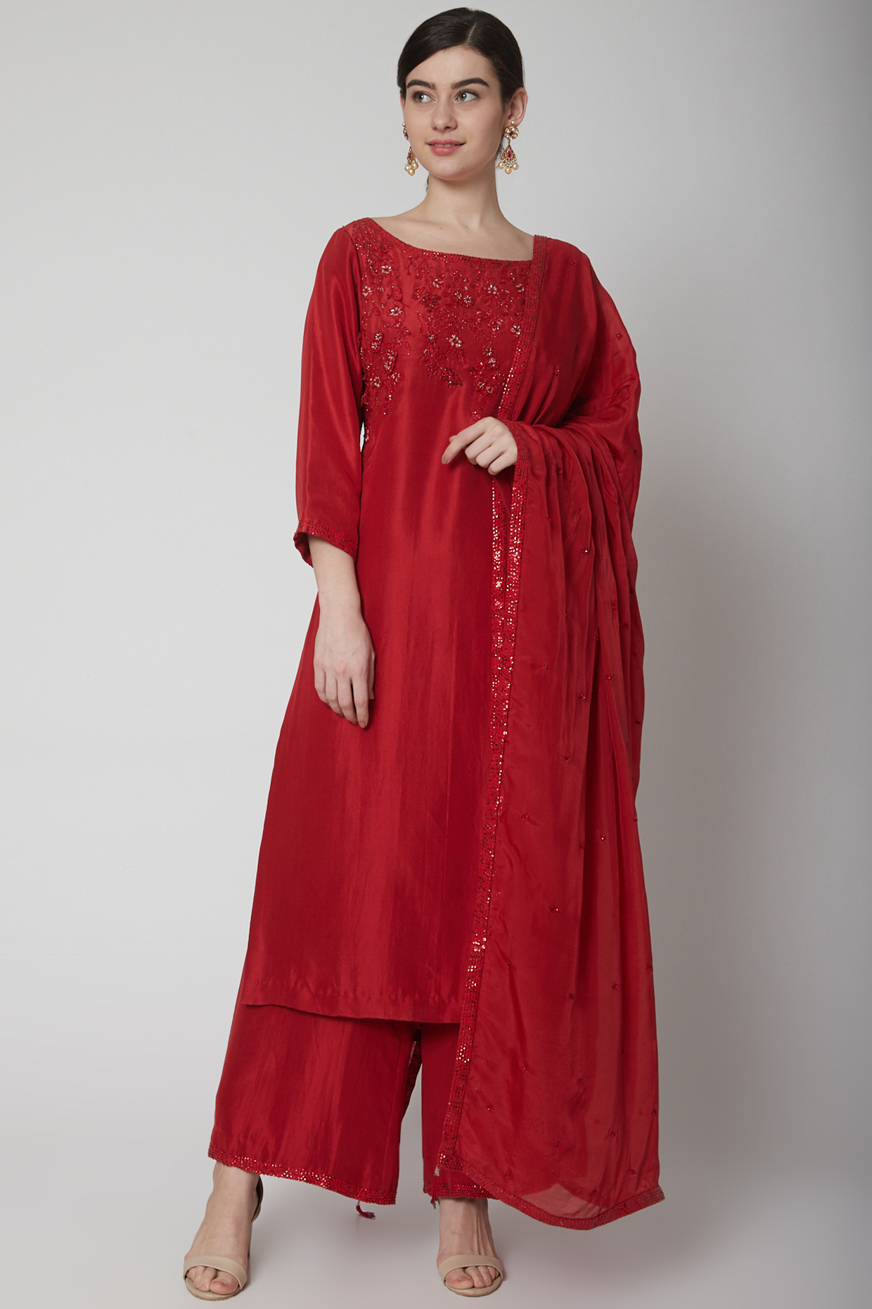 Red Hand Embroidered Kurta Set by Pooja Peshoria at Pernia's Pop Up Shop