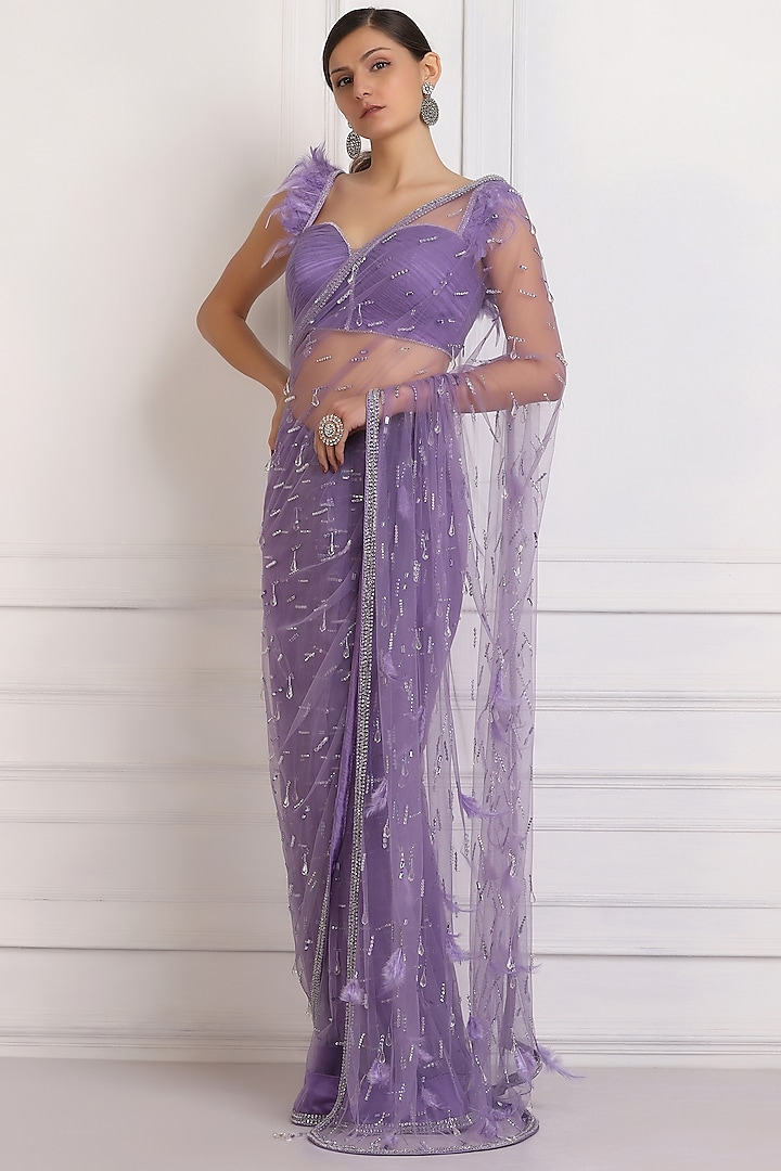 Purple Hand Embroidered Saree Set by Pooja Peshoria at Pernia's Pop Up Shop