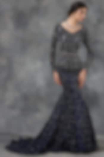 Navy Blue Embellished Mermaid Skirt Set by Pooja Peshoria at Pernia's Pop Up Shop