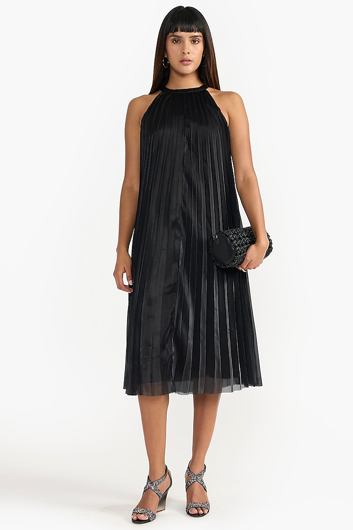 Black Fluid Organza & Terylene A-Line Dress by PERONA