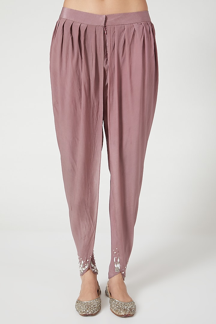 Mauve Embroidered Pleated Kurta Set by Pesha at Pernia's Pop Up Shop