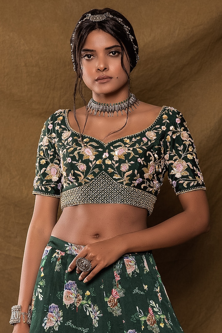 Bright Bottle Green Printed Wedding Lehenga Set by Pesha at Pernia's Pop Up Shop