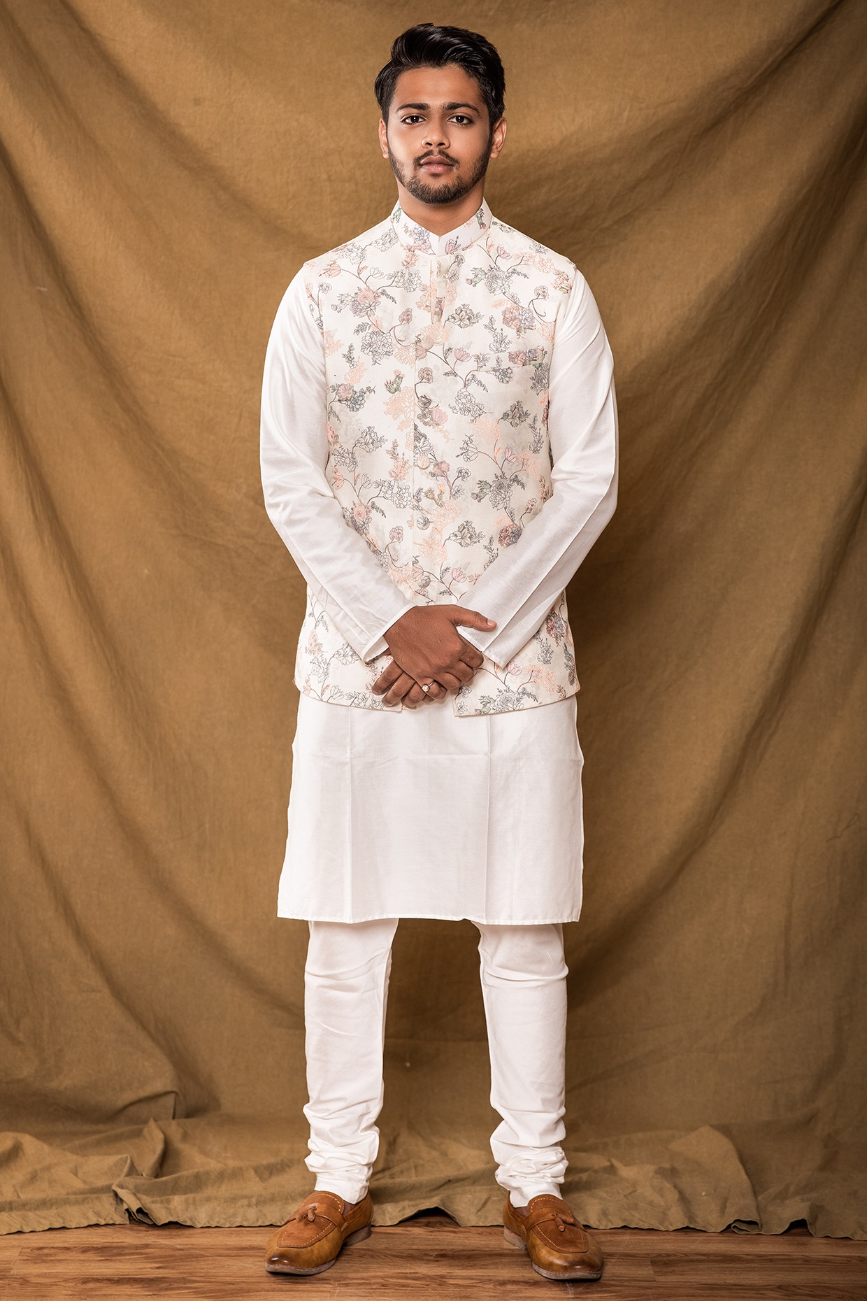 White,Golden Colour Imported Fabric Mens Kurta Pajama Jacket.