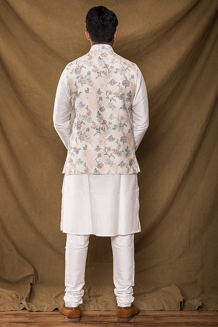 Cream Kurta Set With Printed Layered Nehru Jacket by Pesha Men at Pernia's Pop Up Shop