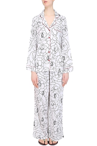 White and Black Bold Flower Monochrome Printed Nightsuit Set by Perch