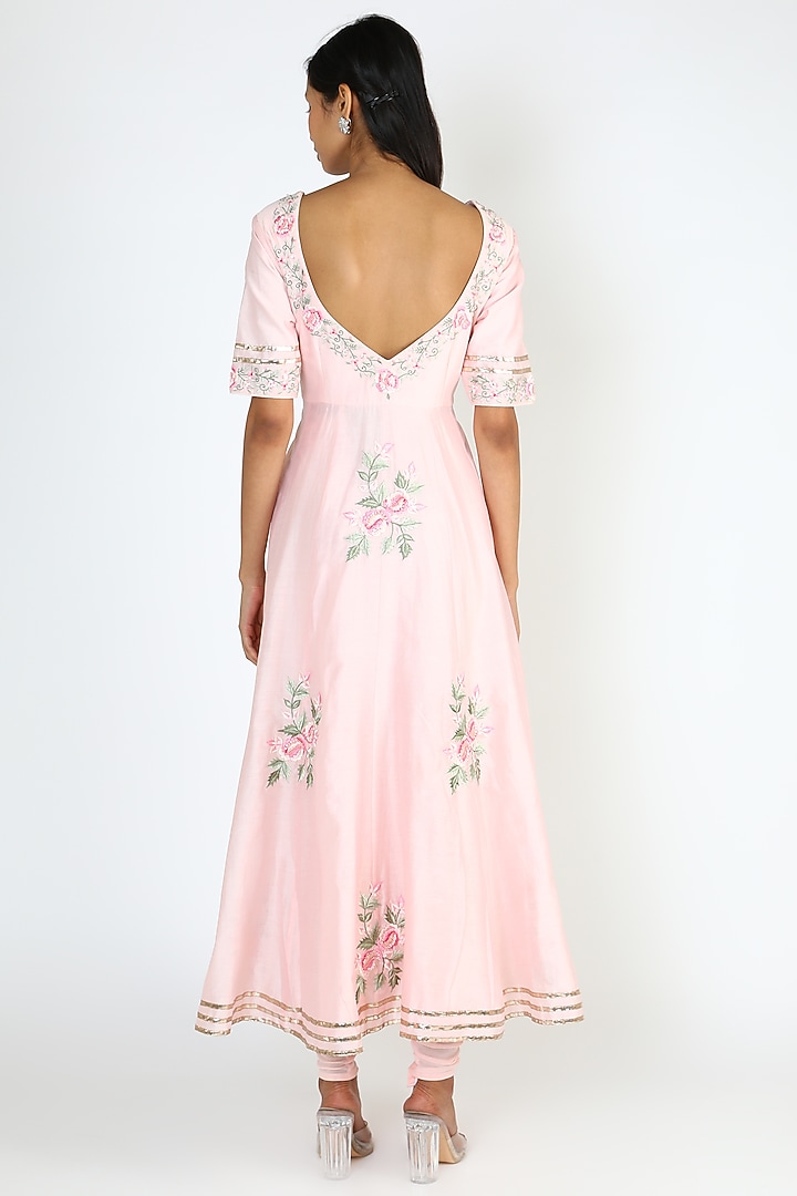 Pink Dogwood Embroidered Kalidar Kurta Set by Pallavi Goyal at Pernia's Pop Up Shop