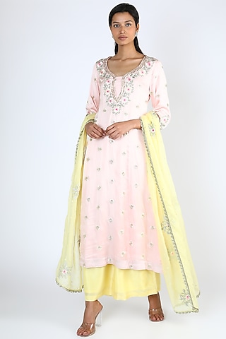 Pink Dogwood Embroidered Kurta Set by Pallavi Goyal