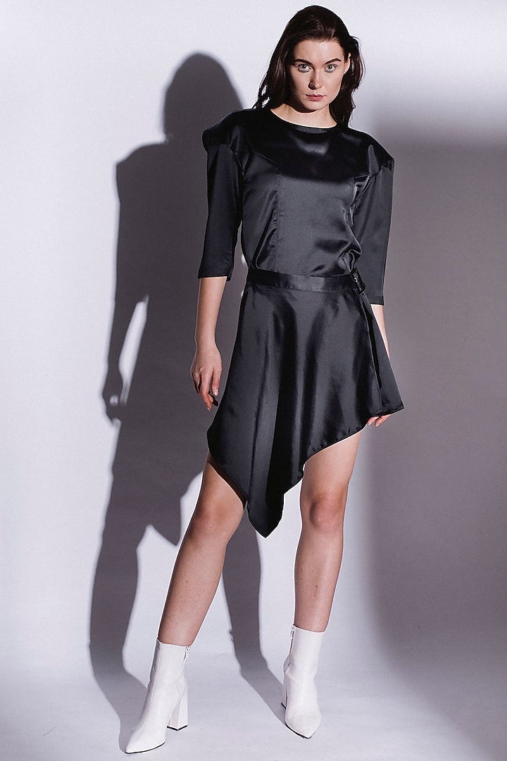 Black Mini Dress With Drop Power Shoulder by Priyanka Gangwal