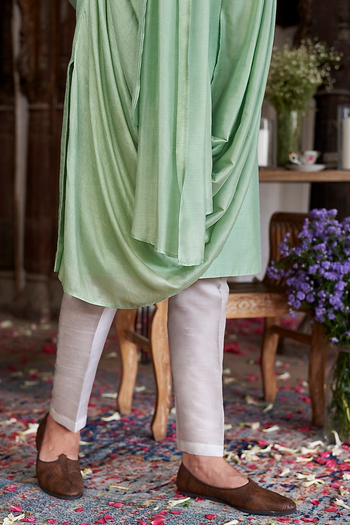 Green Raw Silk Kurta Set by Prathyusha Garimella Men at Pernia's Pop Up Shop