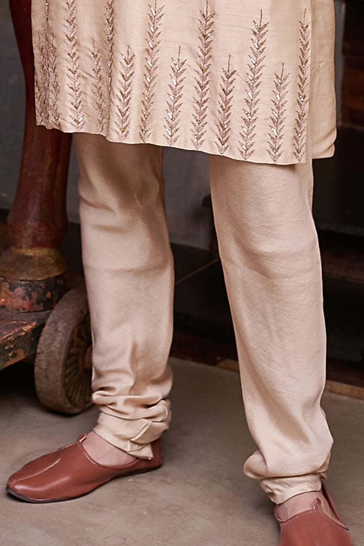 Champagne Gold Cotton Silk Kurta Set by Prathyusha Garimella Men at Pernia's Pop Up Shop
