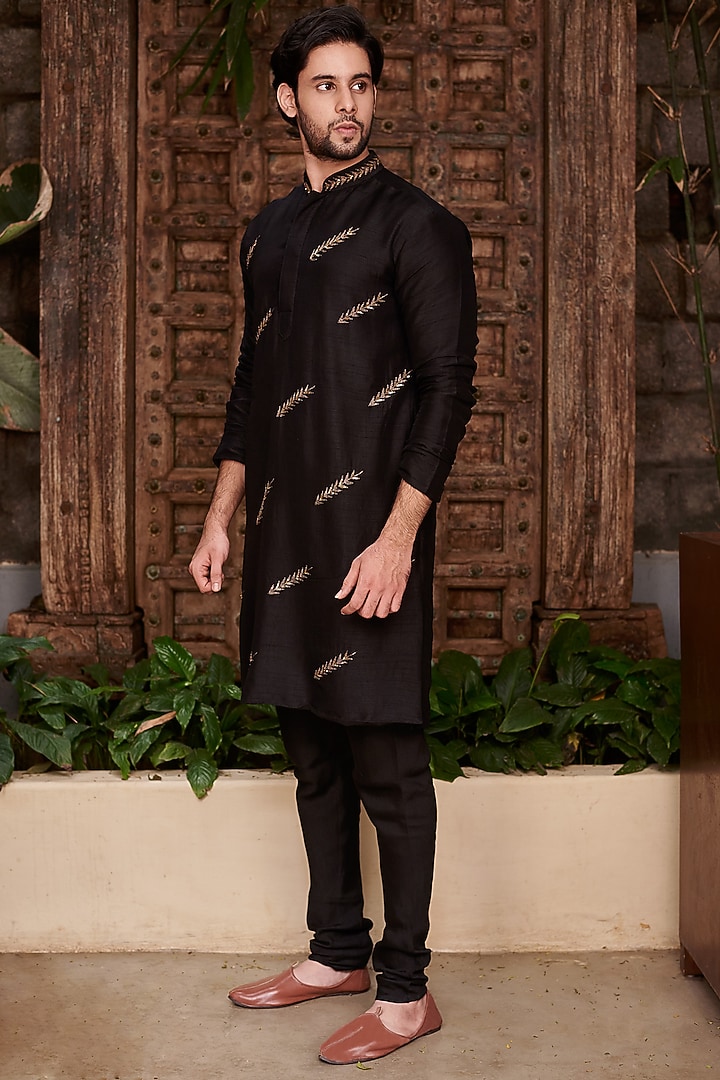 Black Cotton Silk Kurta Set by Prathyusha Garimella Men at Pernia's Pop Up Shop