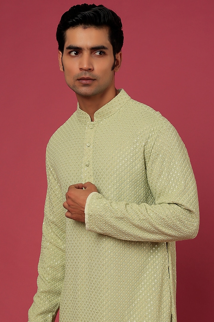 Pastel Green Embroidered Kurta Set by Prathyusha Garimella Men at Pernia's Pop Up Shop