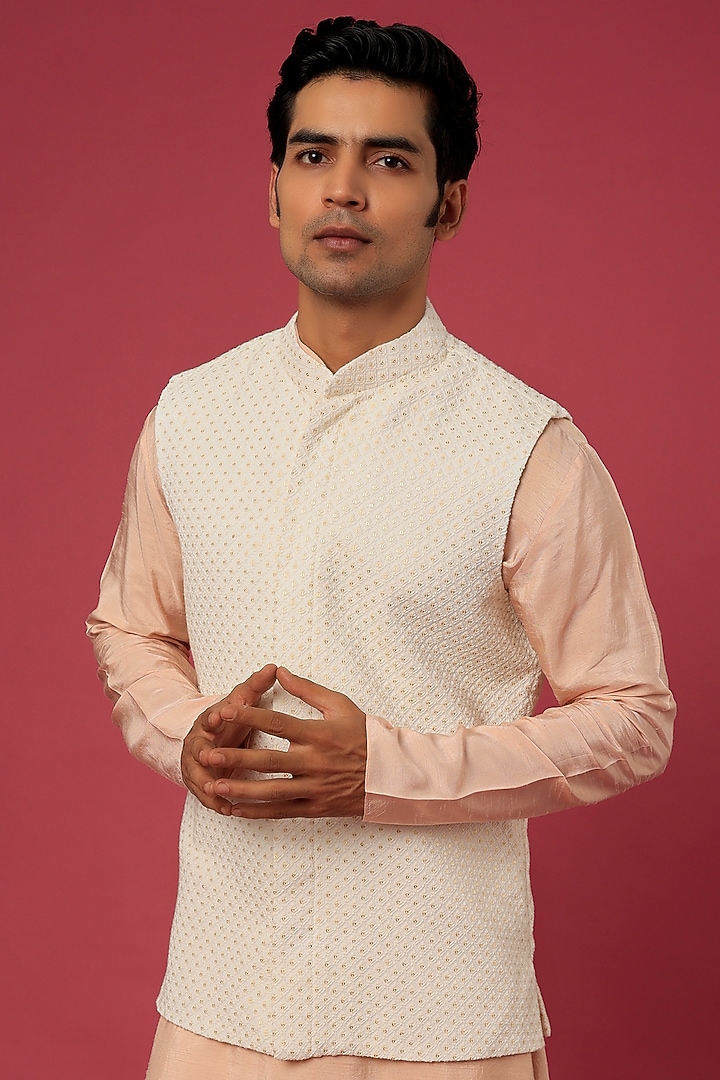 Ivory Embroidered Bundi Jacket With Kurta Set by Prathyusha Garimella Men at Pernia's Pop Up Shop