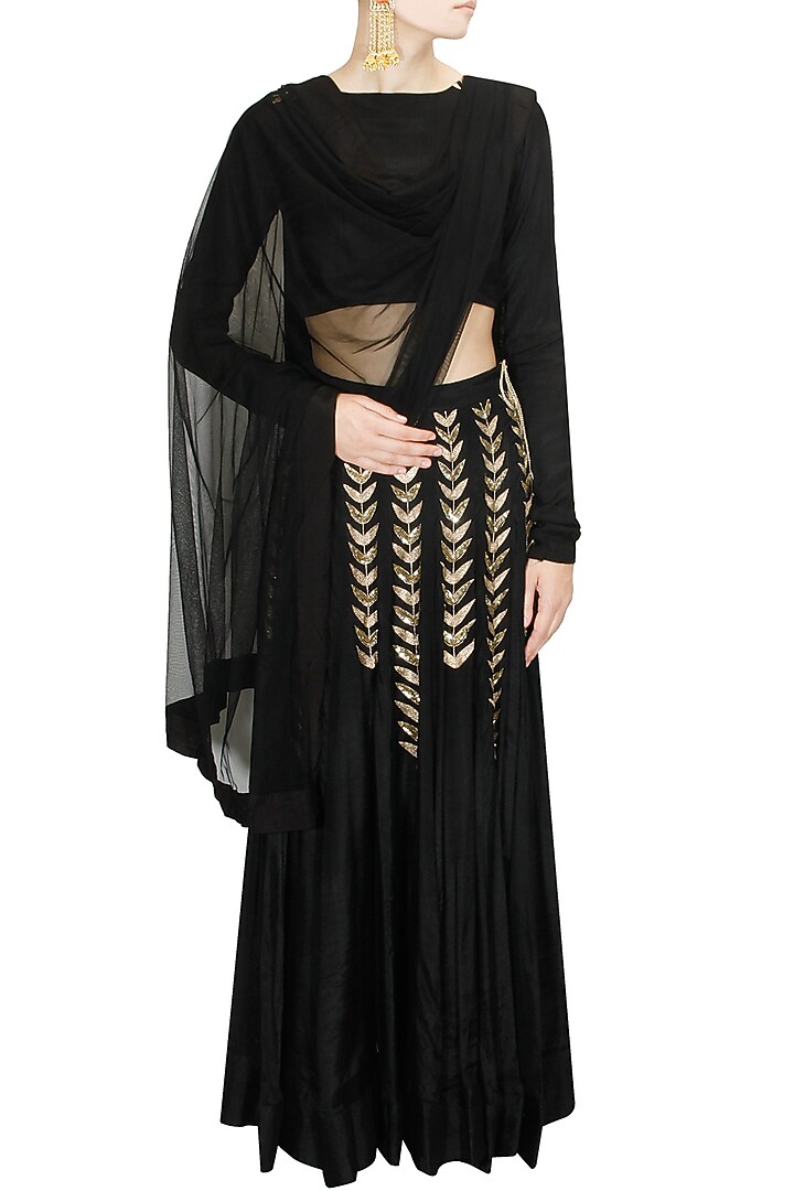 Black ferns embellished crop top and lehenga skirt available only at Pernia's Pop Up Shop.