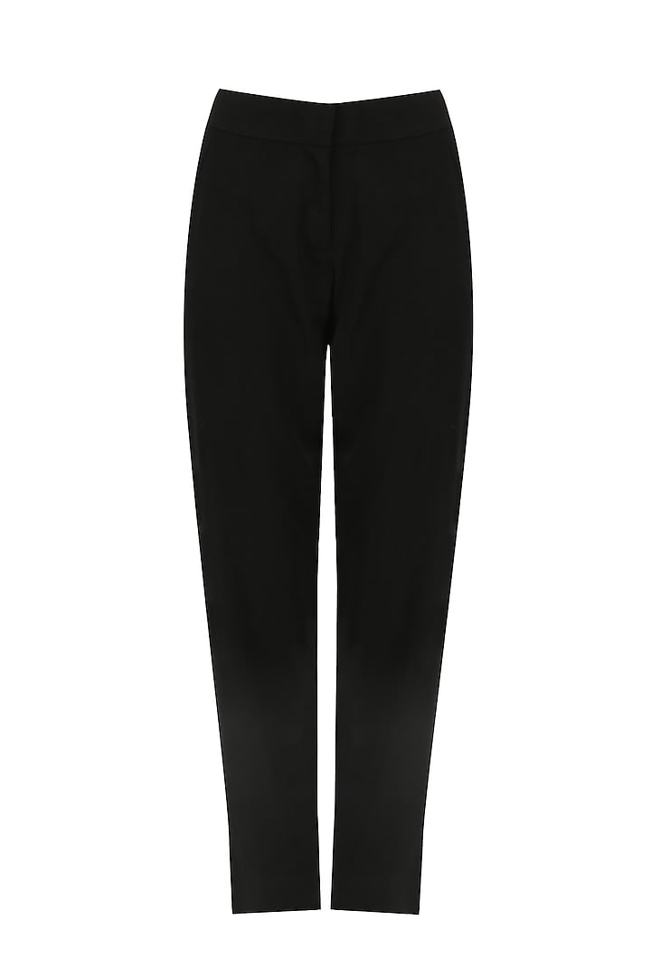 Black Side Slit Trouser Pants


 by Priyanka Gangwal