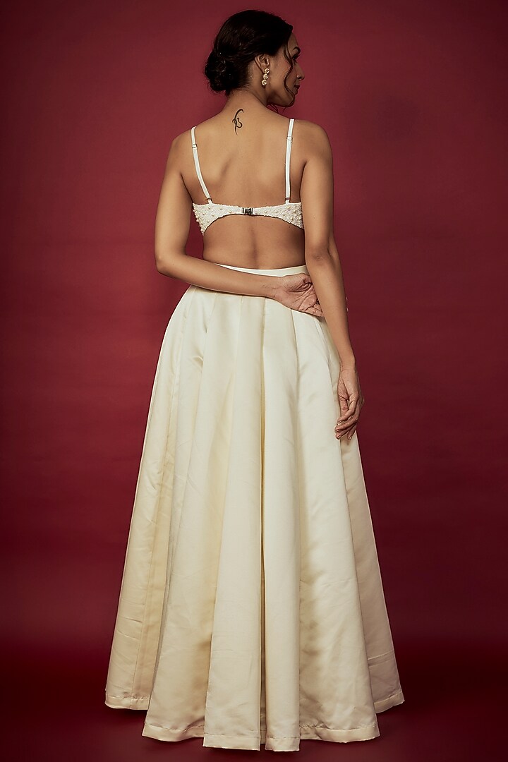 Off-White Heavy Satin Lehenga Set For Girls by Phatakaa Mini at Pernia's Pop Up Shop