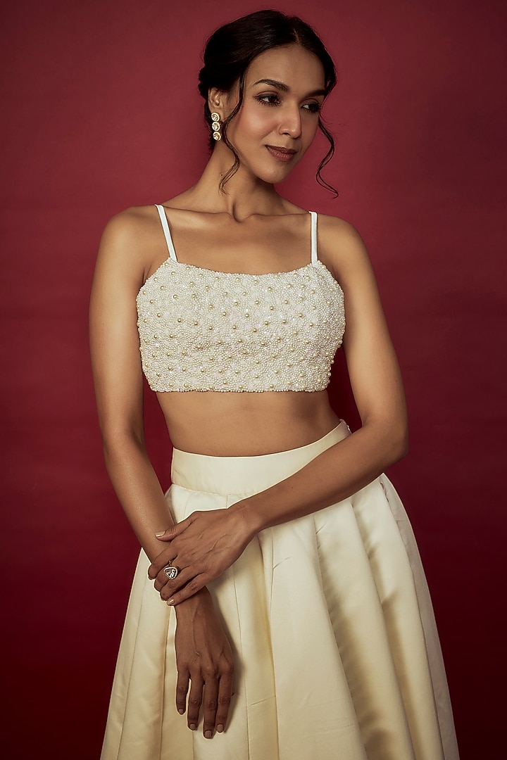 Off-White Heavy Satin Lehenga Set For Girls by Phatakaa Mini at Pernia's Pop Up Shop