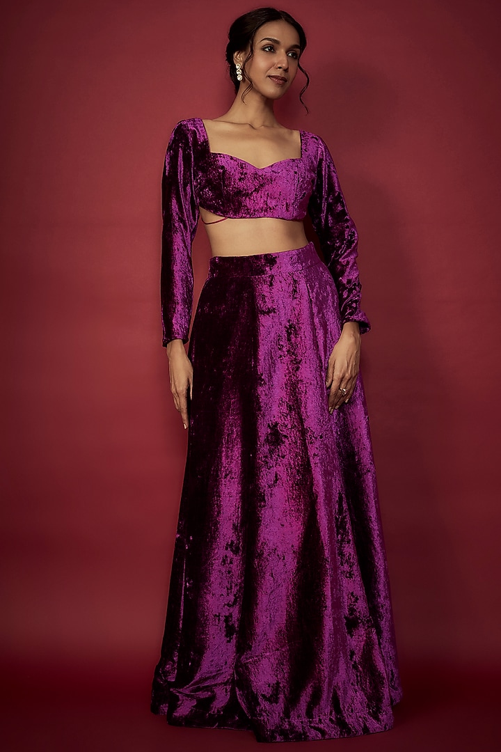 Purple Velvet Lehenga Set For Girls by Phatakaa Mini at Pernia's Pop Up Shop