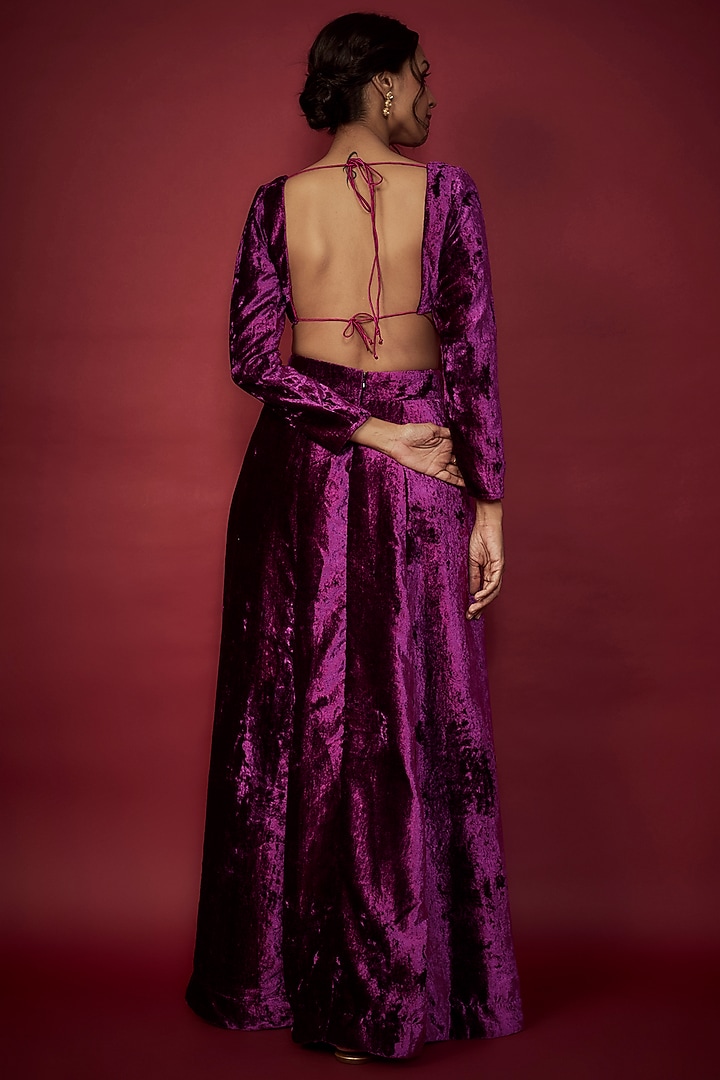 Purple Velvet Lehenga Set For Girls by Phatakaa Mini at Pernia's Pop Up Shop