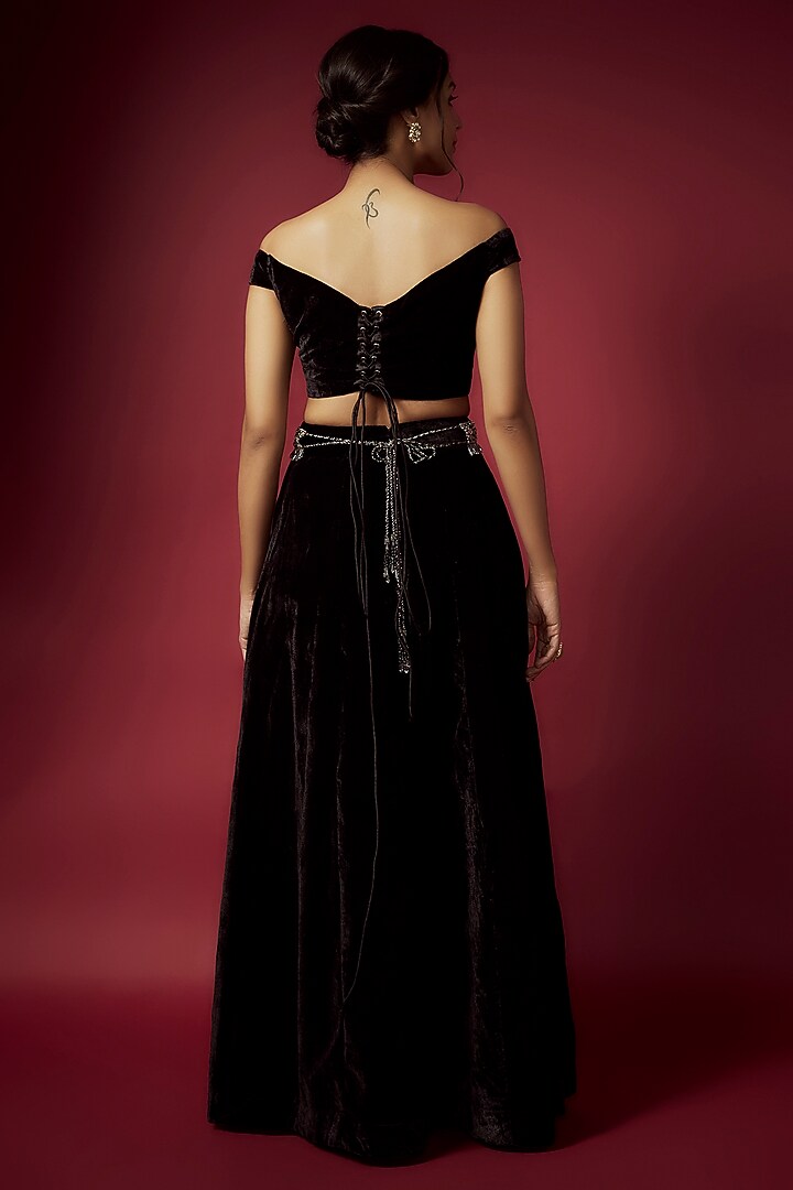 Black Velvet Lehenga Set For Girls by Phatakaa Mini at Pernia's Pop Up Shop
