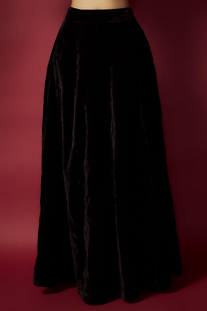 Black Velvet Lehenga Set For Girls by Phatakaa Mini at Pernia's Pop Up Shop