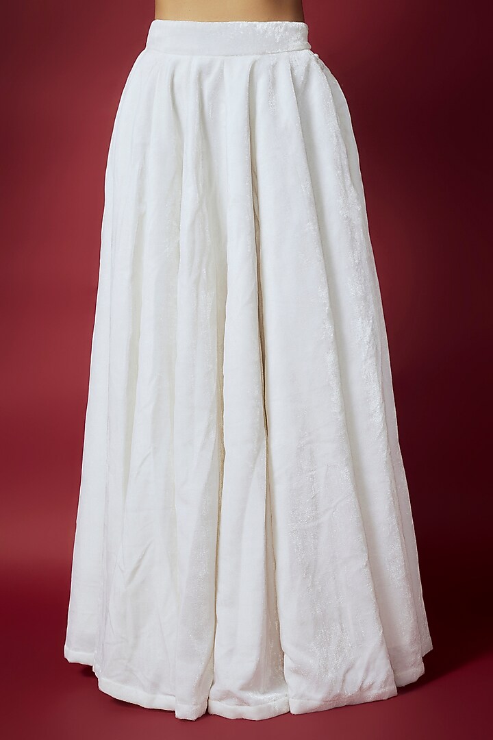 White Recycled Polyester & Velvet Lehenga Set For Girls by Phatakaa Mini at Pernia's Pop Up Shop