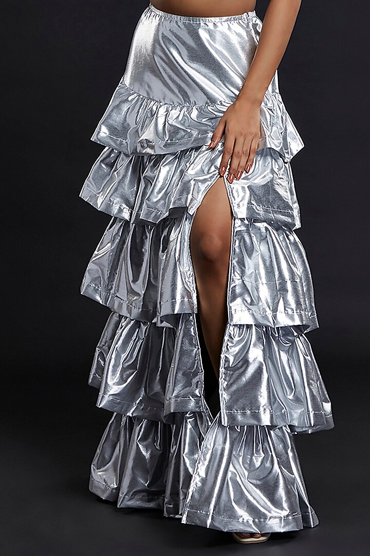 Silver Recycled Polyester Tiered Lehenga Set For Girls by Phatakaa Mini at Pernia's Pop Up Shop