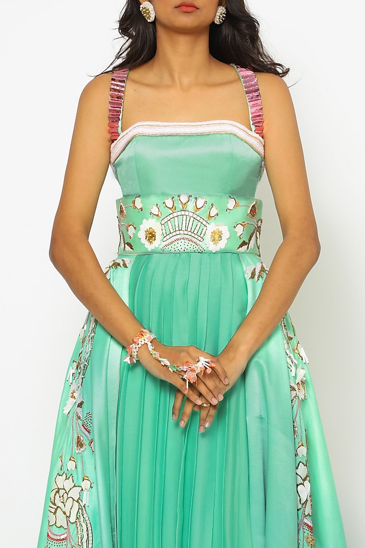 Green Embroidered Skirt Set by PhD by House of PiaDeeksh at Pernia's Pop Up Shop