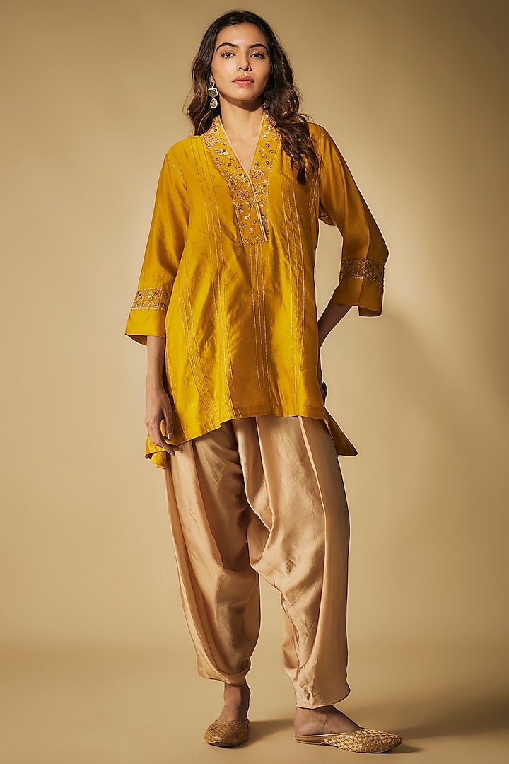 Mustard Premium Silk Chanderi Hand Embroidered Short Kurta Set by Phirny at Pernia's Pop Up Shop