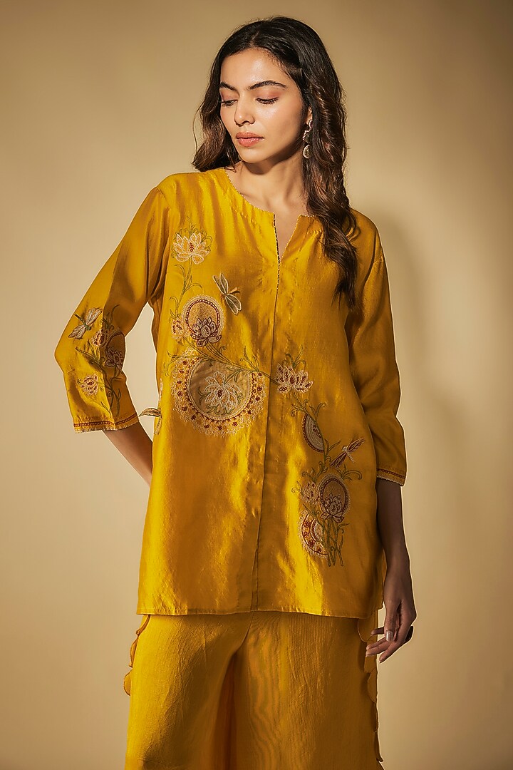 Mustard Premium Silk Chanderi Machine Embroidered Short Kurta Set by Phirny at Pernia's Pop Up Shop
