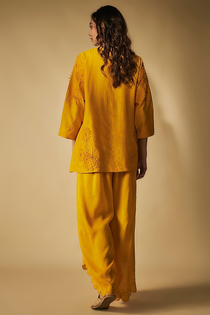 Mustard Premium Silk Chanderi & Bemberg Silk Machine Embroidered Co-Ord Set by Phirny at Pernia's Pop Up Shop