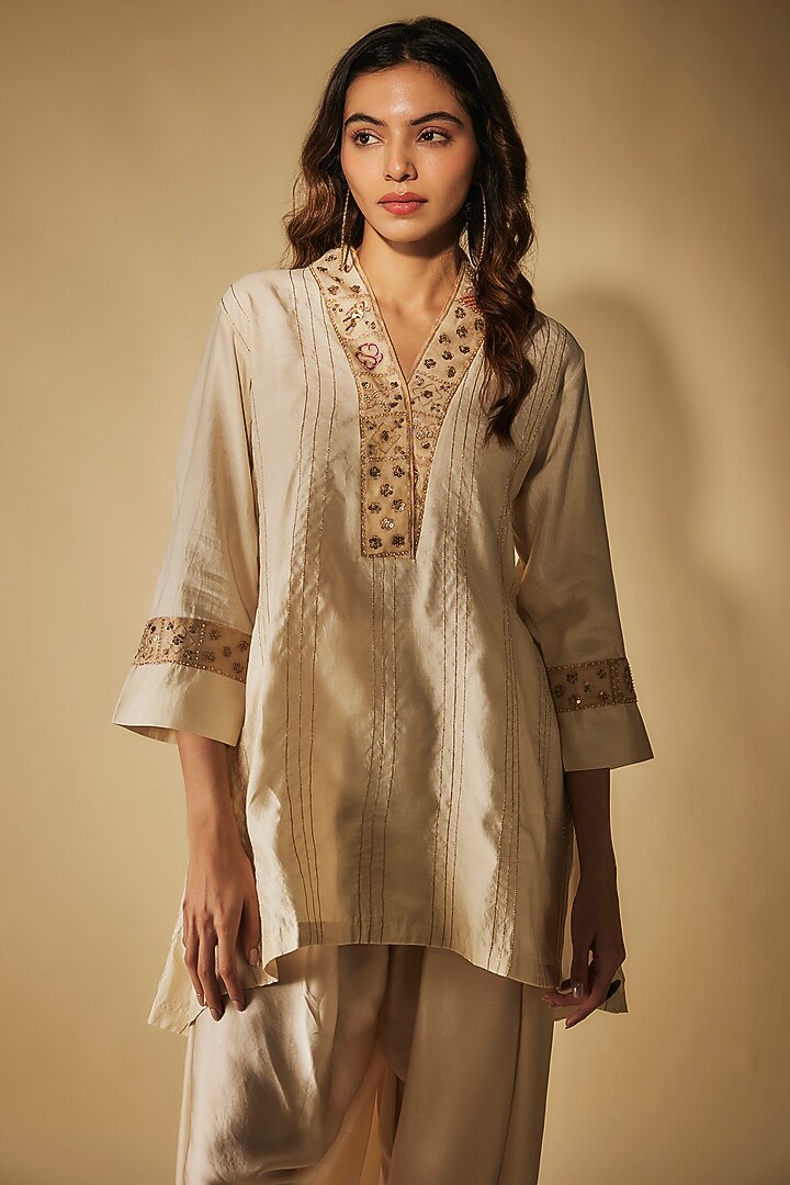Ivory Premium Silk Chanderi Hand Embroidered Short Kurta Set by Phirny at Pernia's Pop Up Shop