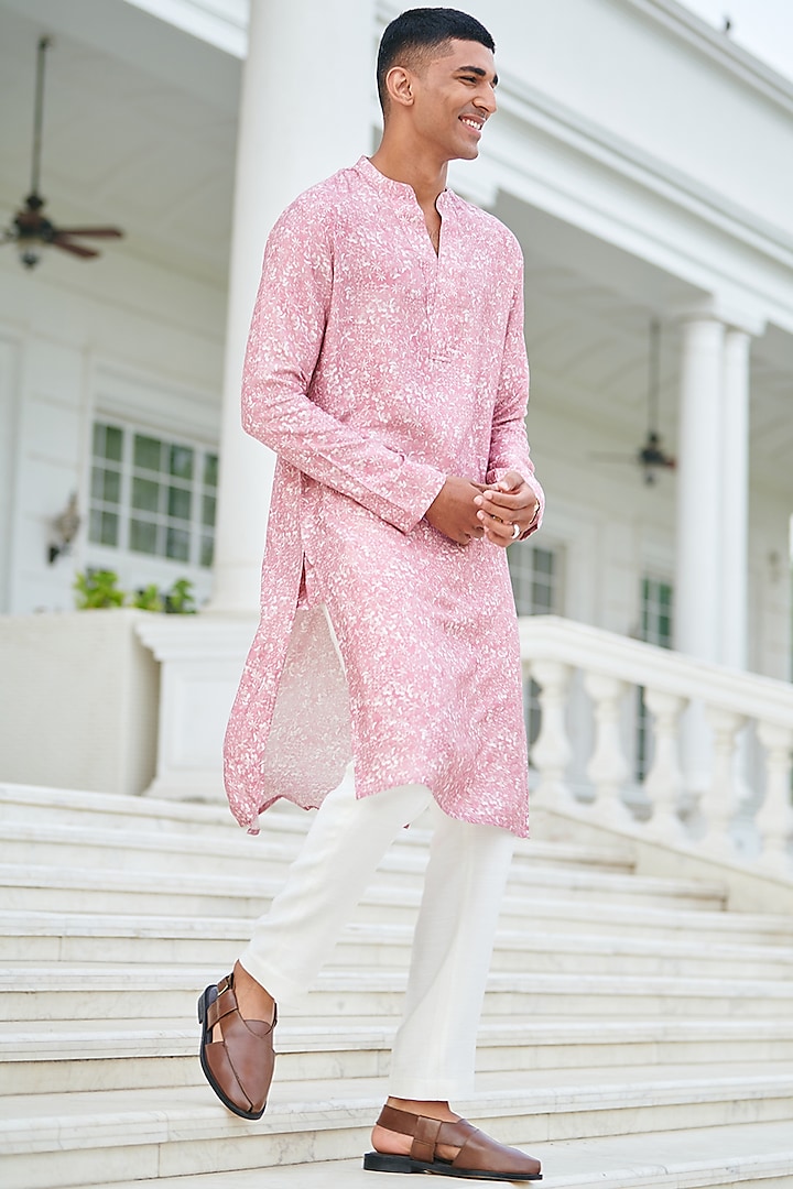 Light Pink Cotton Printed Kurta by Philocaly at Pernia's Pop Up Shop