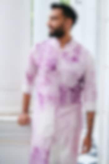 White & Pink Cotton Printed Kurta by Philocaly at Pernia's Pop Up Shop