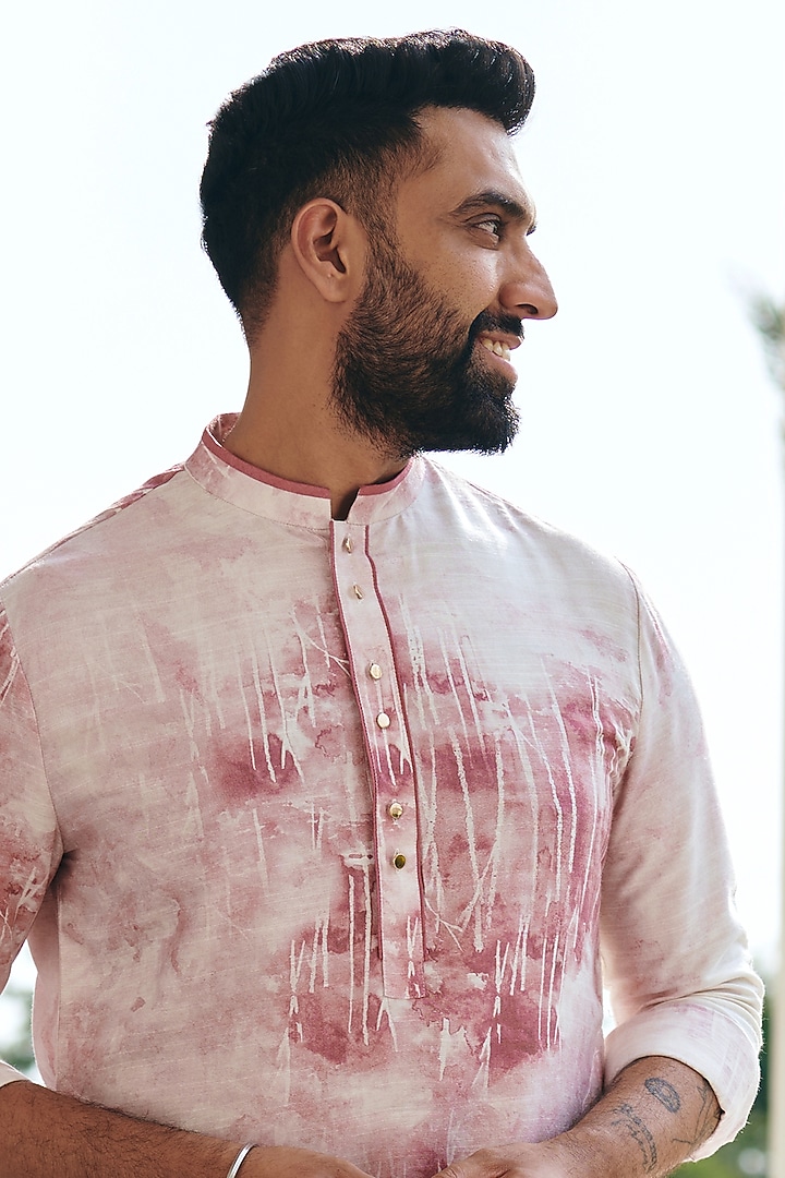 Salmon Pink Cotton Printed Kurta by Philocaly at Pernia's Pop Up Shop