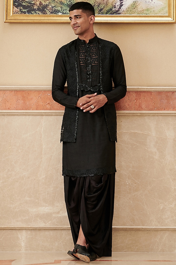 Black Silk Panelled Kurta by Philocaly at Pernia's Pop Up Shop