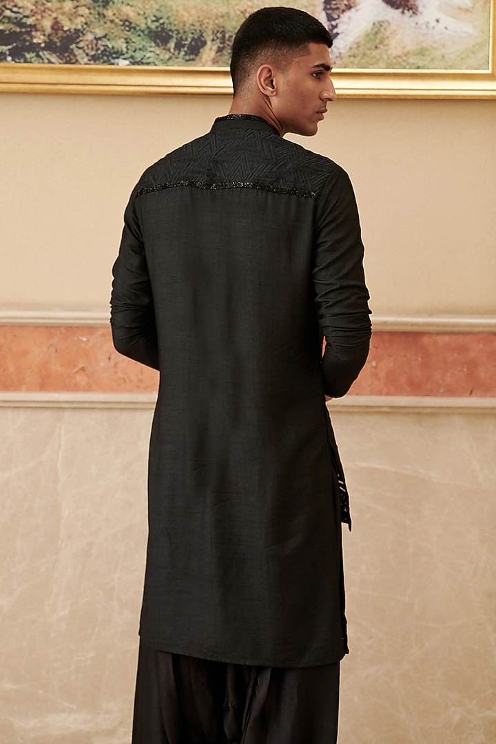 Black Silk Panelled Kurta by Philocaly at Pernia's Pop Up Shop