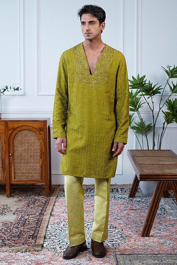 Green Silk Embroidered Kurta by Philocaly at Pernia's Pop Up Shop
