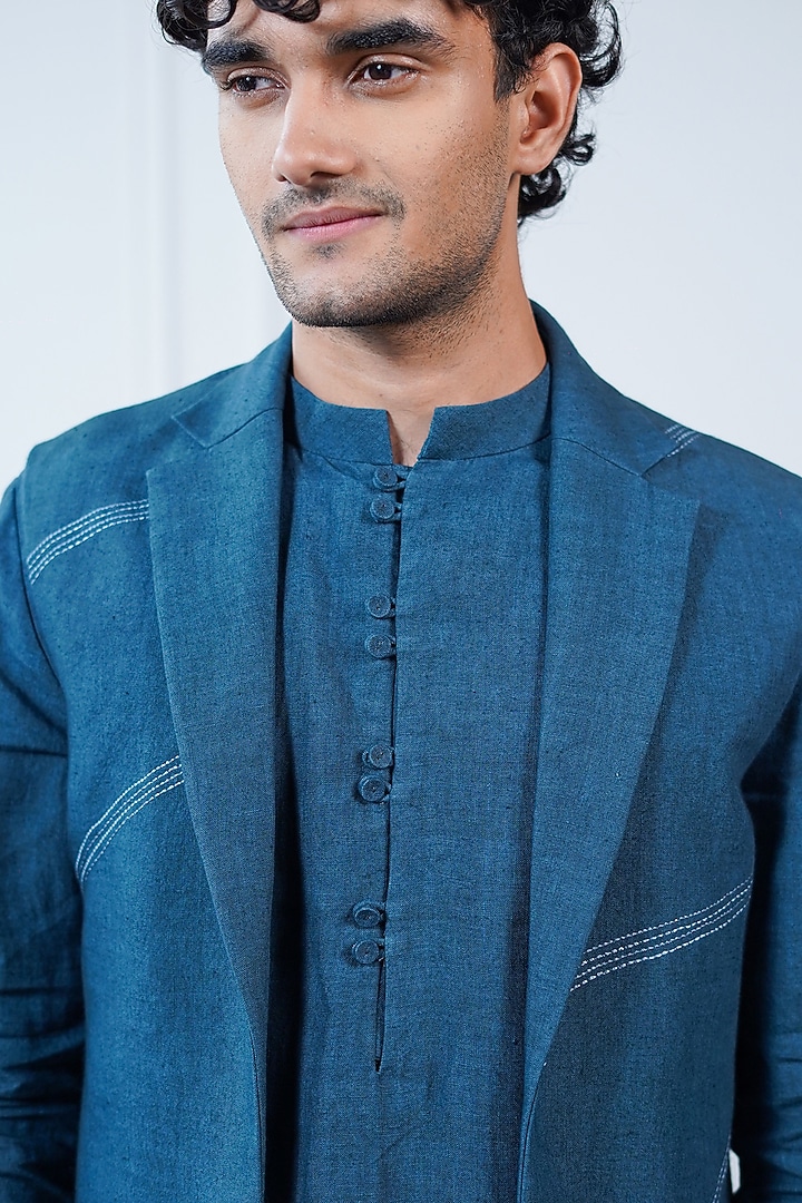 Blue Linen Thread Embroidered Bundi Jacket Set by Philocaly at Pernia's Pop Up Shop