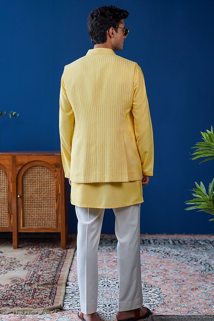 Yellow Cotton Silk Thread Embroidered Bundi Jacket Set by Philocaly at Pernia's Pop Up Shop