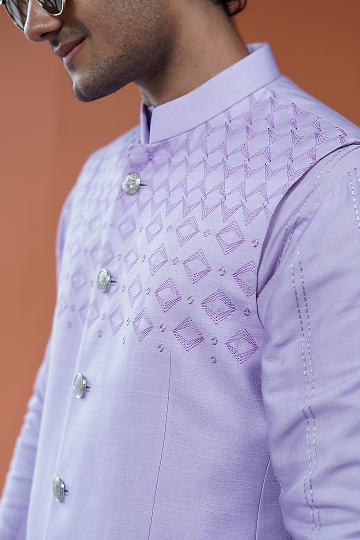 Lavender Cotton Tussar Embroidered Bundi Jacket Set by Philocaly at Pernia's Pop Up Shop