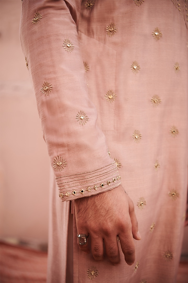 Dusty Pink Cotton Silk Embroidered Kurta by Philocaly at Pernia's Pop Up Shop
