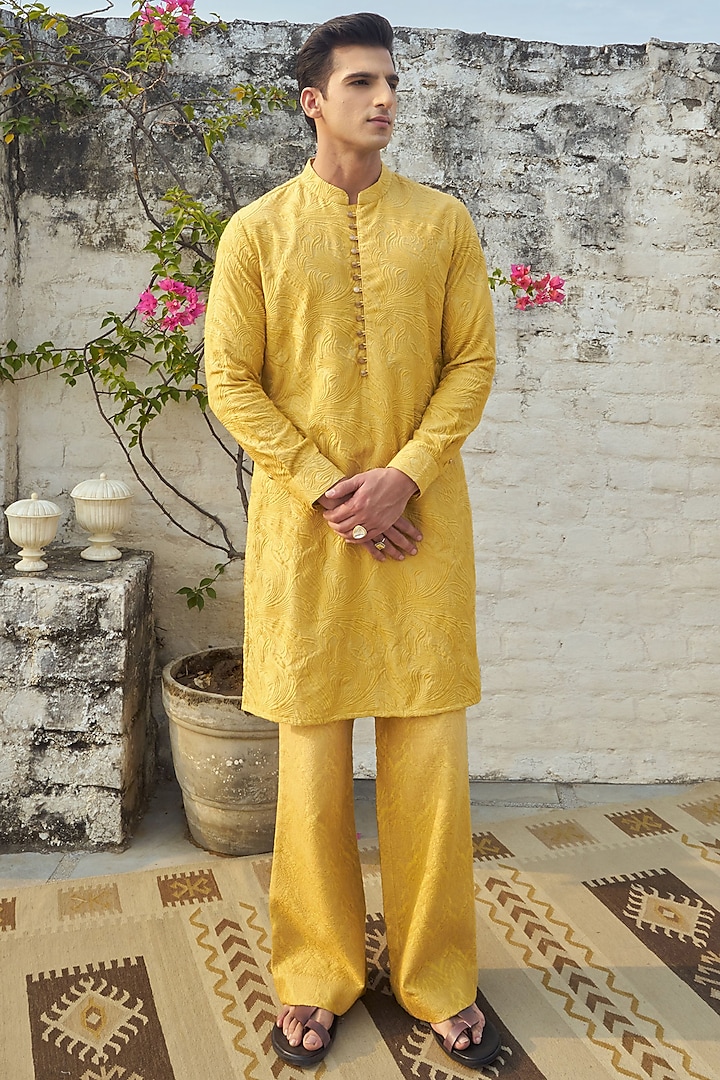 Yellow Cotton Silk Embroidered Kurta Set by Philocaly at Pernia's Pop Up Shop