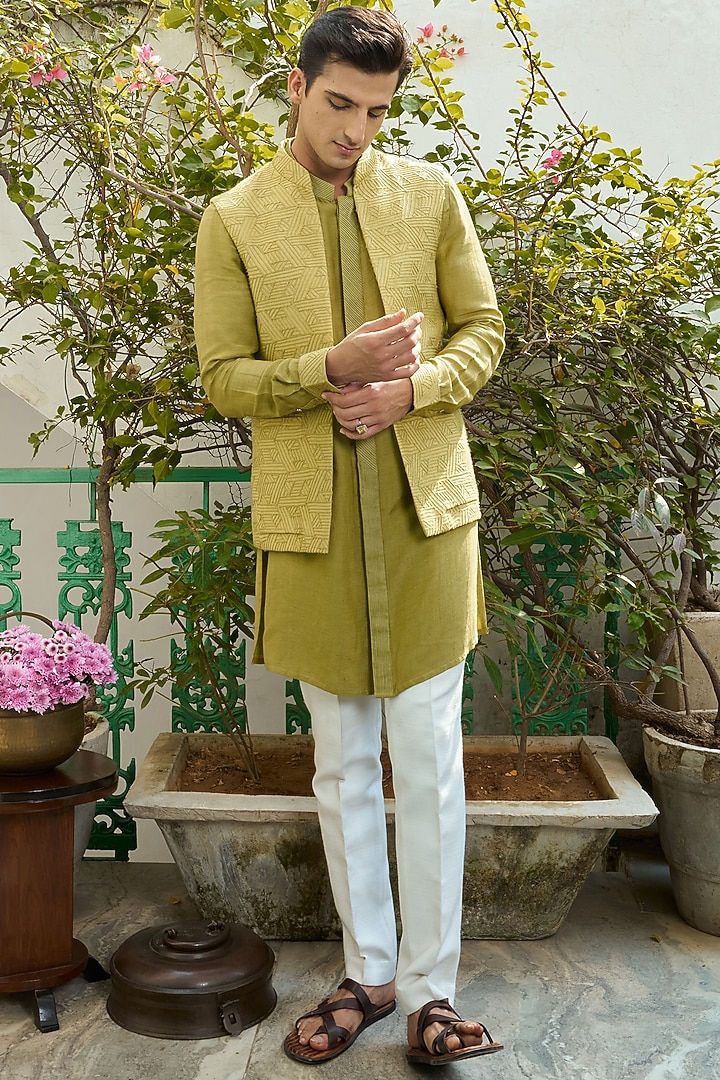 Light Green Cotton Silk Embroidered Bundi Jacket Set by Philocaly at Pernia's Pop Up Shop