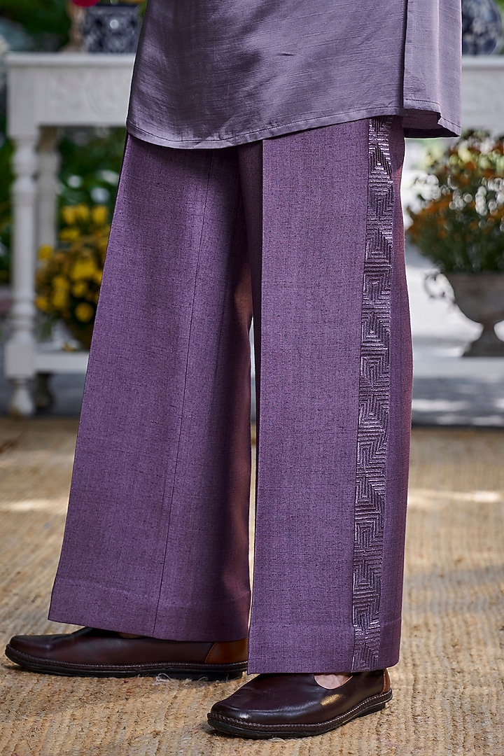 Purple Silk Embroidered Bundi Jacket Set by Philocaly at Pernia's Pop Up Shop